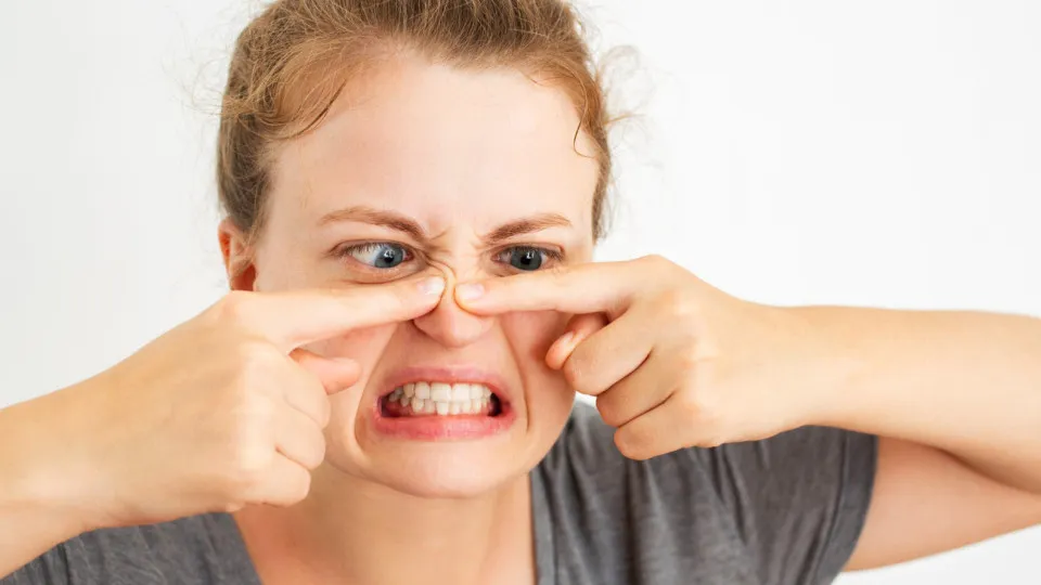 O que são os cravos e como se livrar deles: truques fáceis para uma pele lisinha