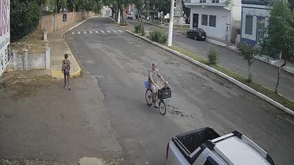 Pai carregou filho em bicicleta antes de atirá-lo de ponte no RS