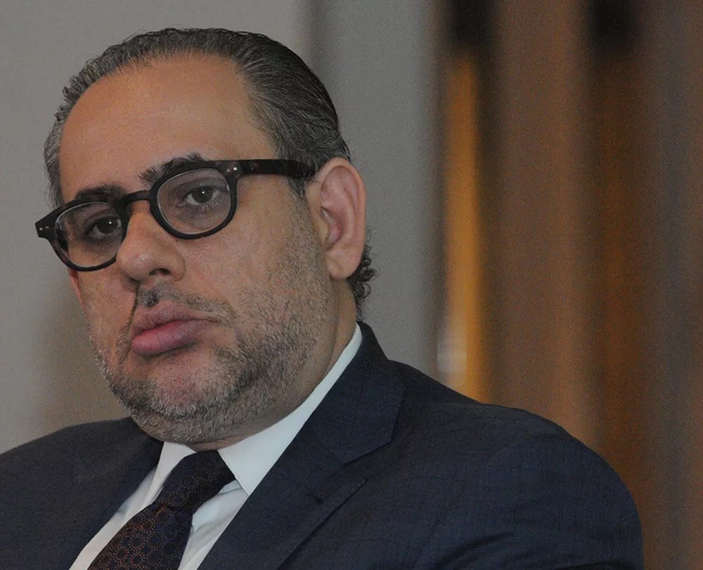 'Advogado pitbull' se vangloria por falar com Lula semanalmente