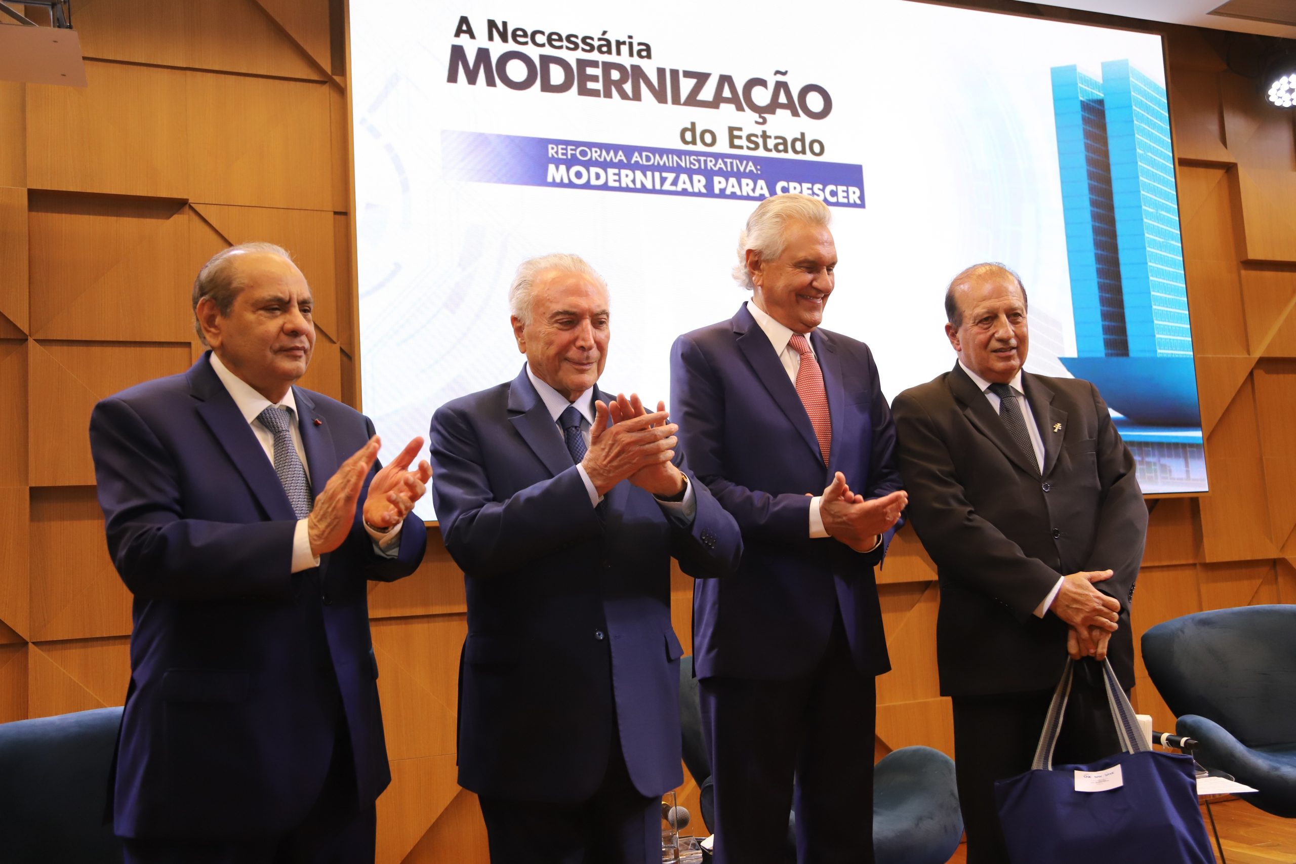 Confederação ressalta importância da reforma administrativa para o crescimento econômico