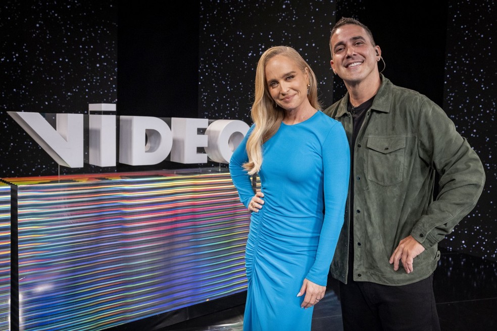 Angélica e André Marques no Vídeo Show — Foto: Fabio Rocha/TV Globo