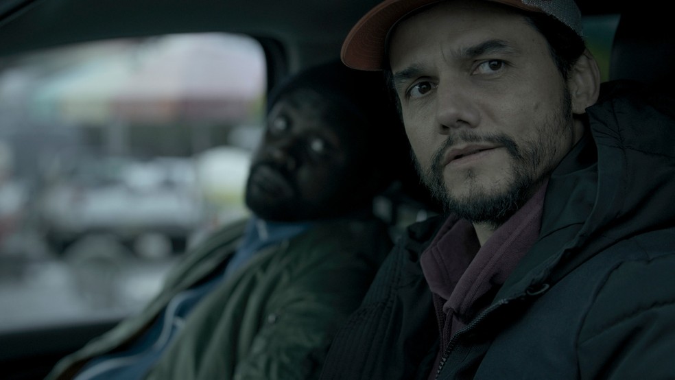 Brian Tyree Henry e |Wagner Moura em Ladrões de Drogas — Foto: Appletv