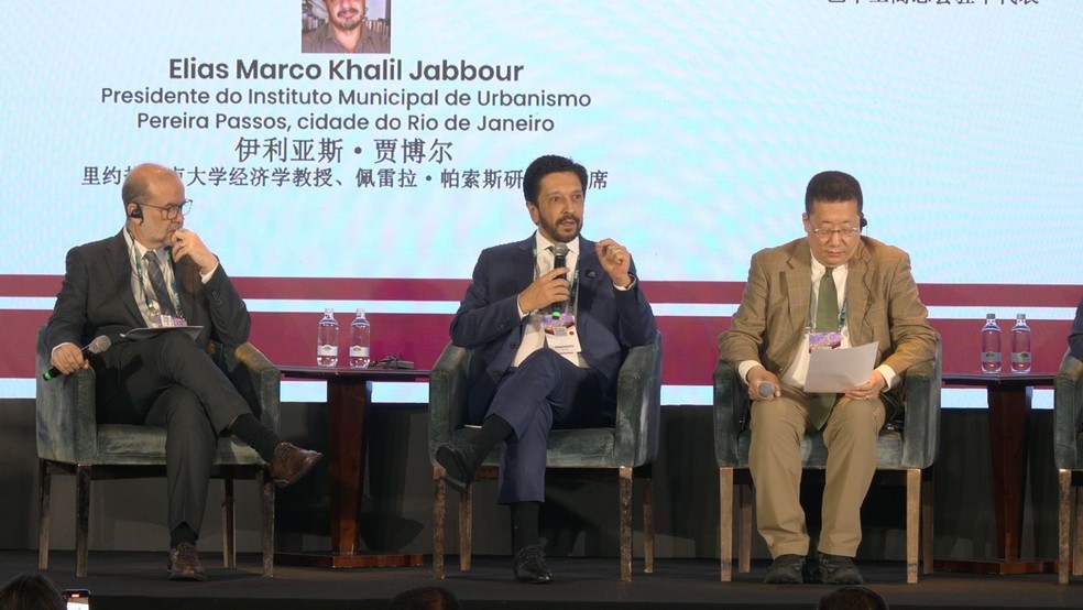Ricardo Nunes apresentou resultados de sua gestão para plateia formada por brasileiros e chineses — Foto: Reprodução