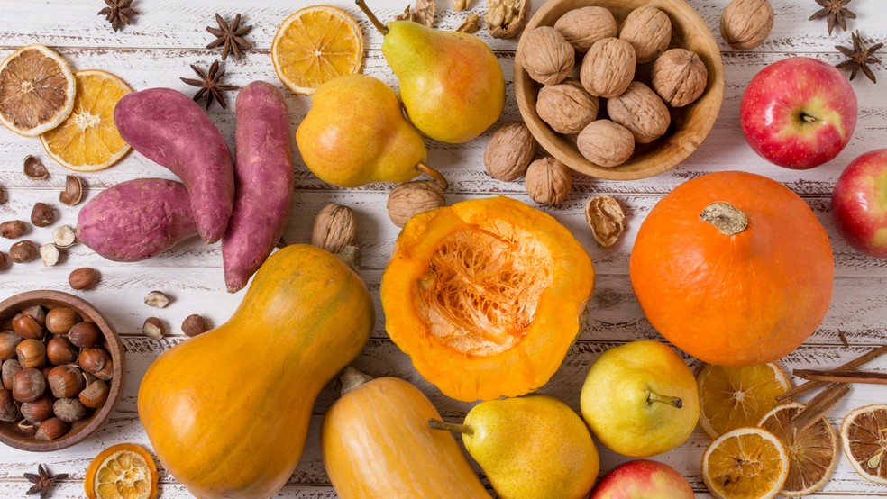 Nem todos os alimentos processados são prejudiciais, mas muitos perdem nutrientes benéficos como fibras e certas vitaminas e minerais durante o processamento — Foto: Freepik