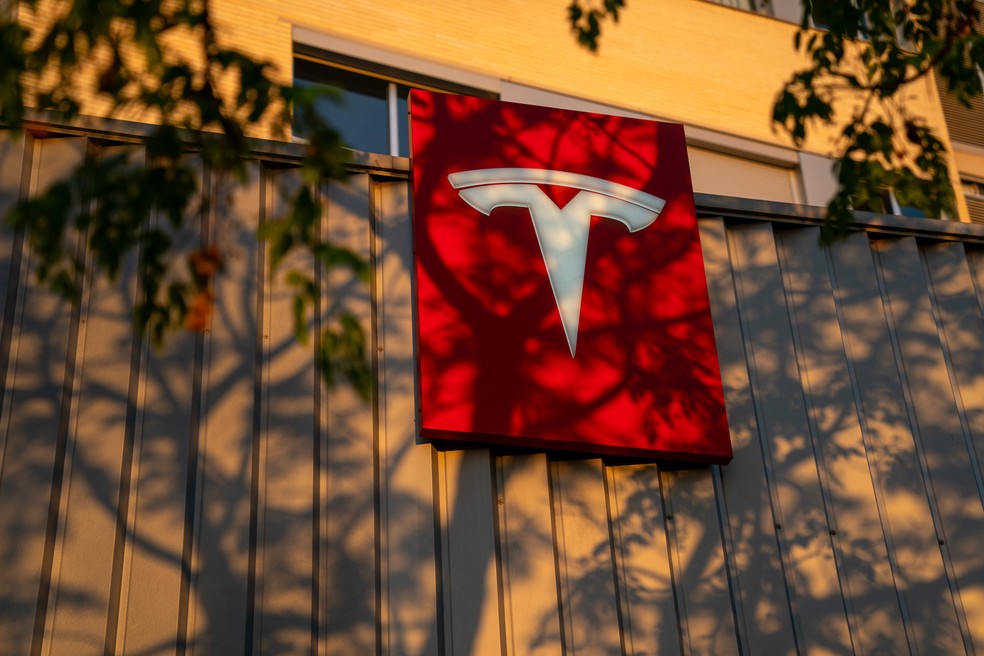 Papéis da Tesla têm maior queda em quatro anos — Foto: Michael Robinson Chavez/Bloomberg