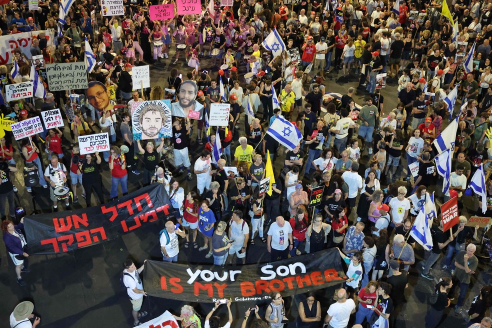 Protesto contra guerra em Tel Aviv — Foto: Jack Guez/AFP