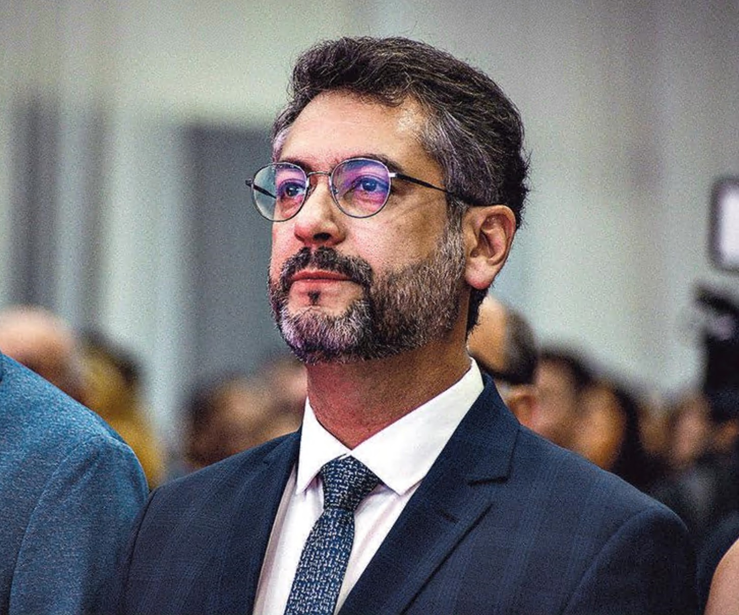 O governador convidado para comitiva de Lula à França