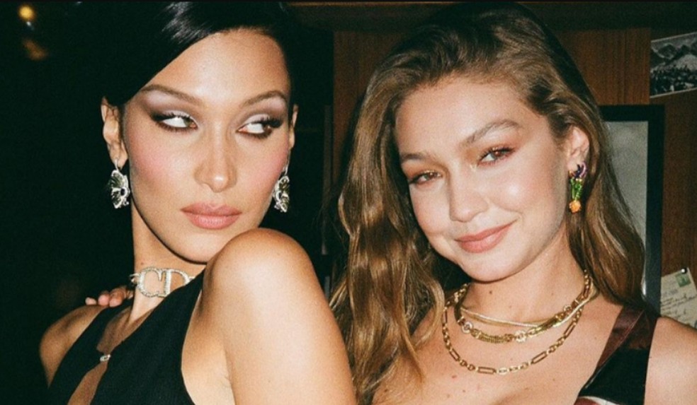 Aos 23 anos, a jovem criada na Flórida descobriu que era filha de Mohamed Hadid e, portanto, meia-irmã de Gigi e Bella Hadid — Foto: Reprodução/Instagram