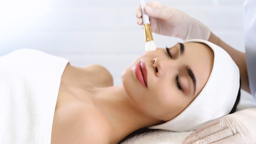 Reposição de colágeno na pele pode ser feita de diversas formas — Foto: Getty Images