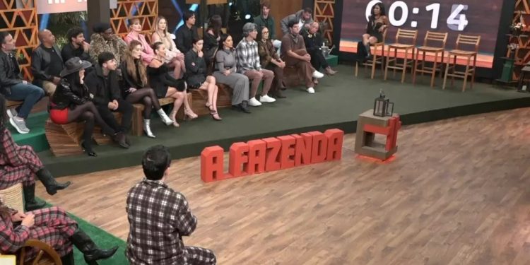 'A fazenda 17' bate recorde de audiência