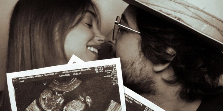 Zeeba fala pela primeira vez sobre gravidez da esposa — Foto: Divulgação