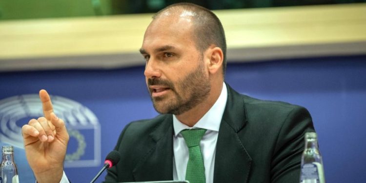 Eduardo Bolsonaro chega a 17 representações no Conselho de Ética da Câmara