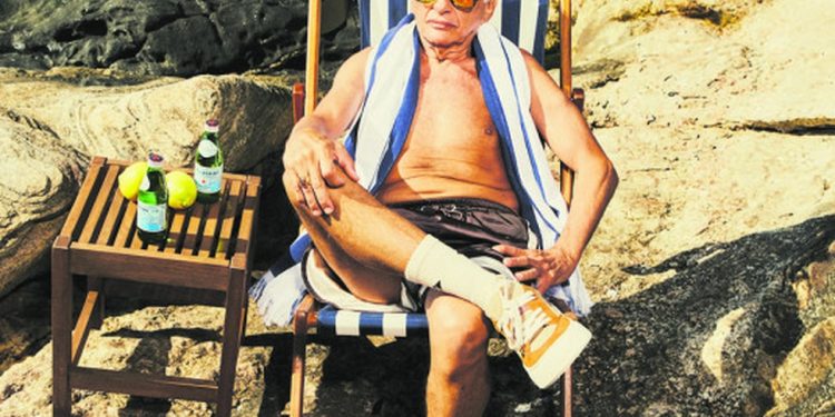 A marca on-line nasceu em maio, com o lançamento de 500 unidades e vendeu 85% do estoque em apenas 20 dias — Foto: Hugo Barbieri