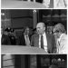 Sequência de imagens mostra o presidente Gerald Ford no momento em que Sara Jane Moore tentou atirar nele, em frente ao Hotel St. Francis, em San Francisco, em 22 de setembro de 1975 — Foto: David Hume Kennerly/Gerald R. Ford Library via The New York Times