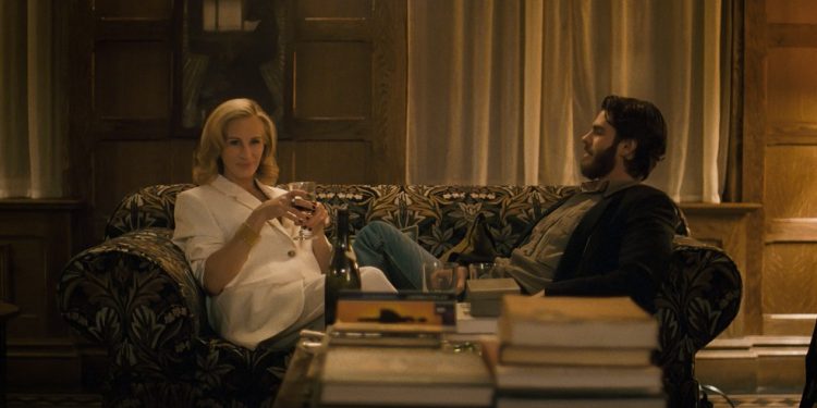 Julia Roberts em cena de 'Depois da Caçada', filme de Luca Guadagnino — Foto: Divulgação