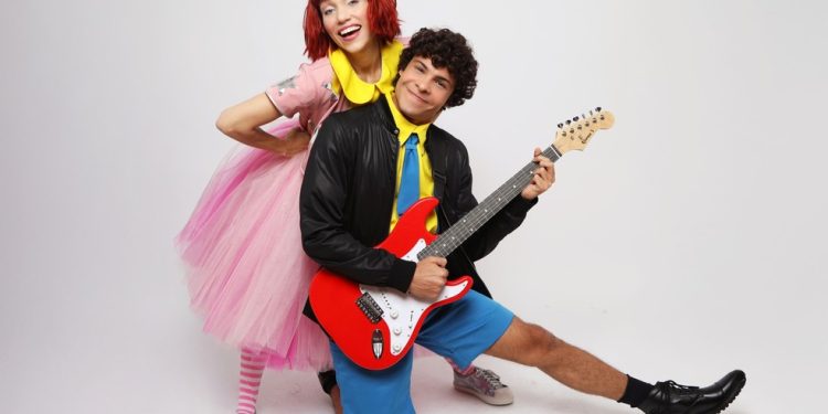 Julia Gorman e Lucas Menezes — Foto: Divulgação/Andrea Rocha