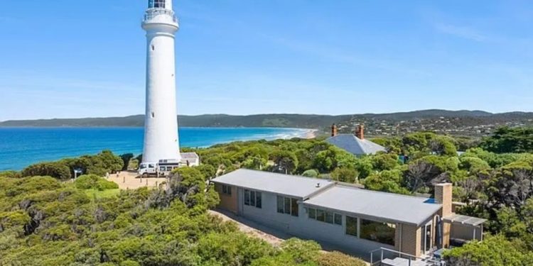 A propriedade está localizada ao lado de uma vista deslumbrante do oceano — Foto: Divulgação/Great Ocean Properties