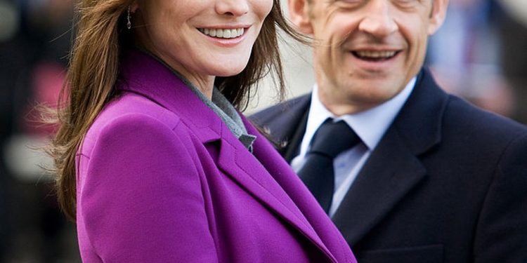 Carla Bruni e Nicolas Sarkozy — Foto: Getty Images