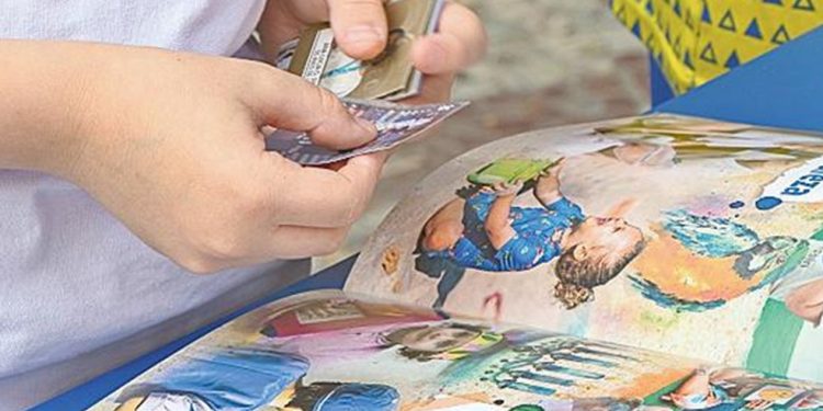 Álbum. Projeto criado para comemorar os 80 anos do Liessin — Foto: Divulgação