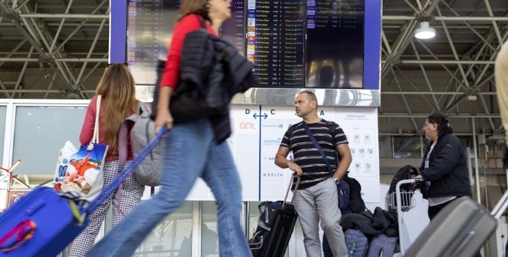 Bagagem, assento e cancelamento: veja o que muda no setor aéreo com projeto aprovado na Câmara