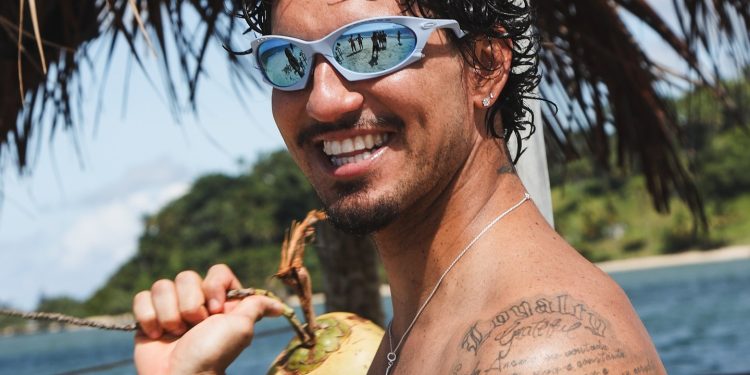 De Gabriel Medina a Arrascaeta: Quem são os famosos que serão pais em 2026?