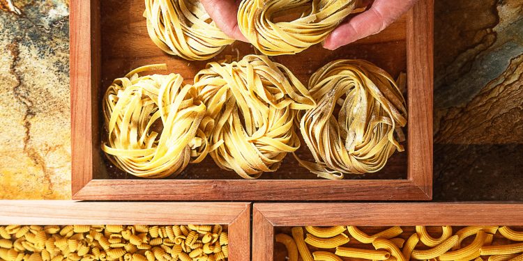 Dia do Macarrão: receita de massa fresca para fazer em casa