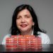 Pesquisadora Mariangela Hungria, da Embrapa, ganhou Prêmio Mundial da Alimentação, com seu estudo sobre microrganismos aplicados nas sementes, no solo ou diretamente nas plantas para melhorar seu desenvolvimento — Foto: Divulgação