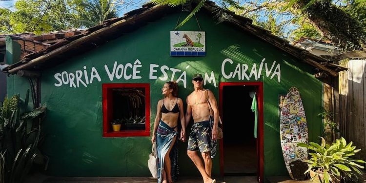 Quem é Fernanda Marques, atriz que assumiu romance com José Loreto — Foto: Reprodução Instagram