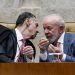 Lula assina aposentadoria de Barroso