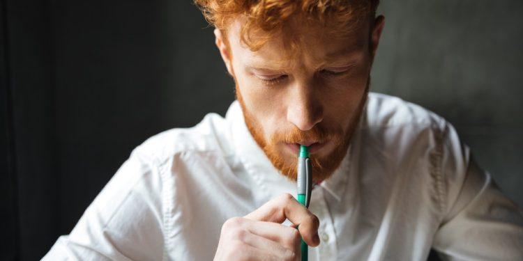 O cortisol também é conhecido como o hormônio do estresse — Foto: Freepik