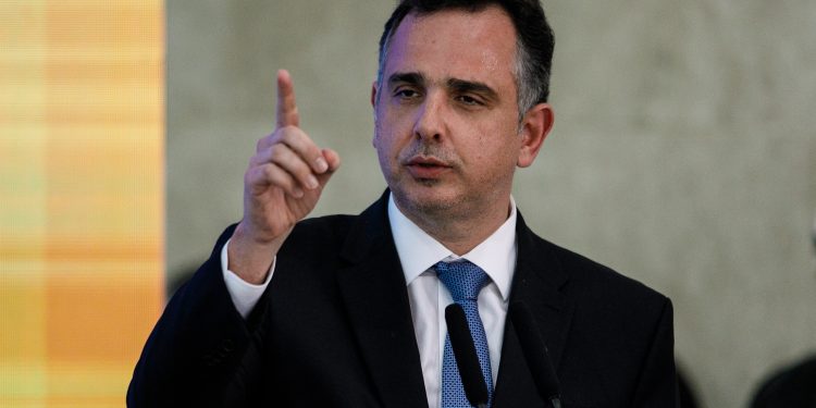 O suplente que não ajuda a pretensão de Rodrigo Pacheco chegar ao STF