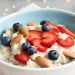 Overnight Oats: Aprenda a receita de aveia com frutas vermelhas para o café da manhã
