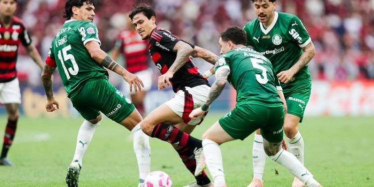 Partida entre Flamengo e Palmeiras registra maior índice de audiência do Brasileirão na Globo