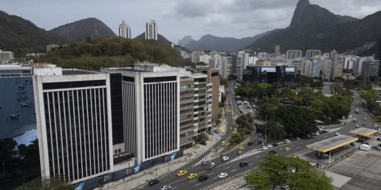 Antigo prédio da IBM, na Avenida Pasteur, em Botafogo — Foto: Márcia Foletto/Agência O Globo
