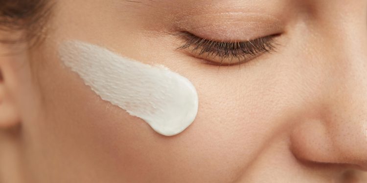 Protetor solar e antioxidantes: veja como potencializar a sua skincare