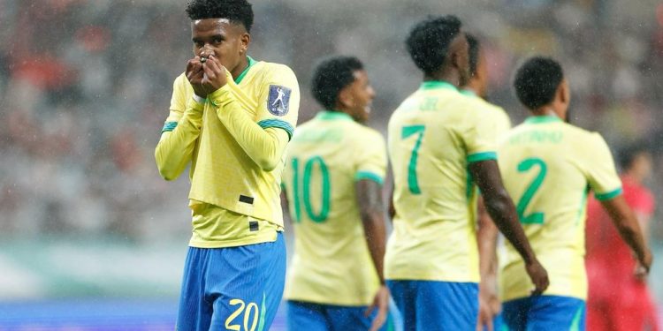 Estêvão se tornou artilheiro da seleção na era Ancelotti — Foto: Rafael Ribeiro/CBF