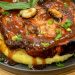 Receita: Aprenda como fazer carne ao molho de cerveja com purê de batatas e provolone