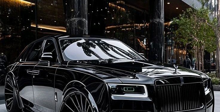 Rolls-Royce lidera ranking dos supercarros mais caros do planeta; veja top 10