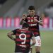 Pedro e Arrascaeta iniciaram vitória do Flamengo sobre o Botafogo — Foto: Marcelo Theobald / Agência O Globo