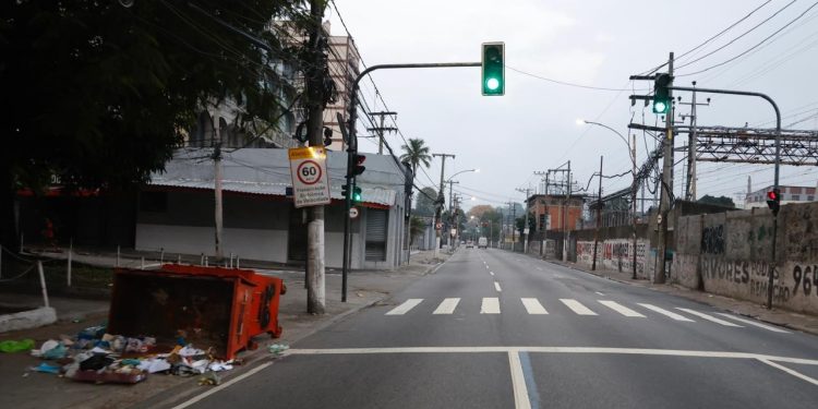 Veja como está situação no Rio após operação: metrô, ônibus e segurança
