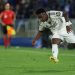 Vini Jr. discutiu com zagueiro do Getafe no último domingo — Foto: Thomas COEX / AFP