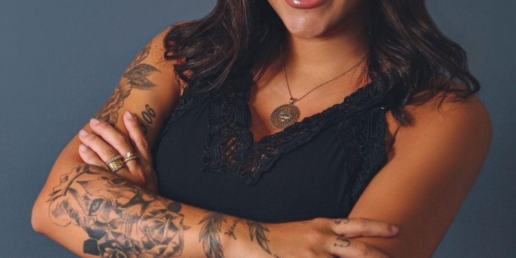 Nathalia Monteiro, empreendedora, fala sobre equilíbrio entre carreira e vida pessoal — Foto: Divulgação