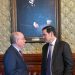 Mauro Vieira e Marco Rubio conversaram reservadamente durante 15 minutos, diante de um quadro do ex-secretário de Estado John Hay, figura histórica da diplomacia americana — Foto: Itamaraty/Divulgação