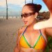 Biquíni fita com Mari Fernandez: estilo e versatilidade que dominam as praias em 2025 — Foto: Reprodução Instagram
