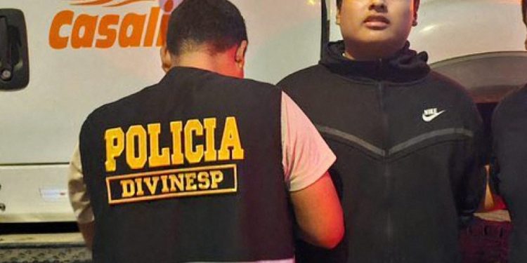 'Pequeno J': suposto mentor de triplo feminicídio na Argentina é preso no Peru — Foto: Polícia do Peru/AFP