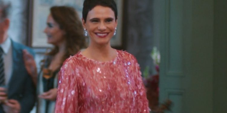 Celina (Malu Galli) — Foto: Reprodução/TV Globo