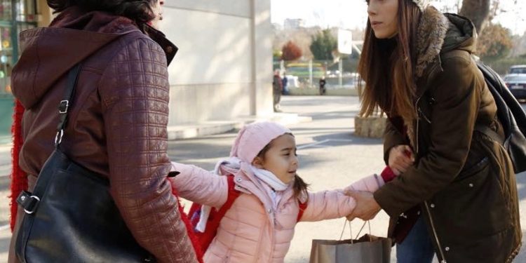 Após quatro semanas no ar, 'Mãe' supera 'Força de mulher' na Record