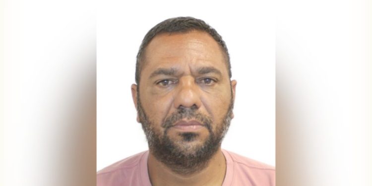 Pastor identificado como Claudio Correa da Silva, que se apresentava como líder comunitário e religioso, mas atuava como intermediador do tráfico nas ações de coação empresarial — Foto: Reprodução