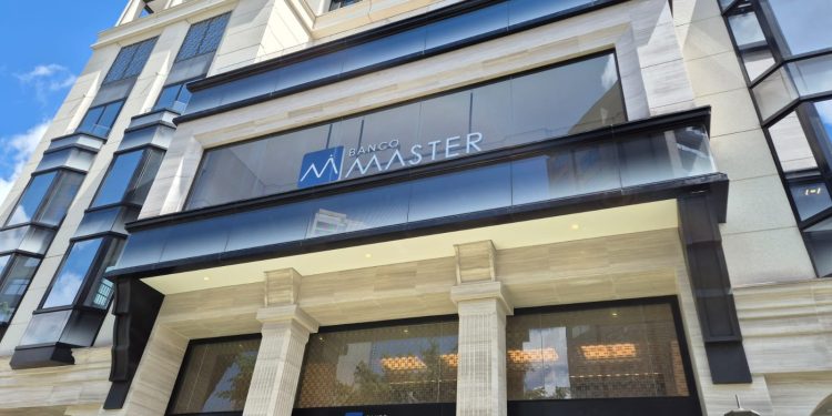 Deputada pede ao MP investigações sobre os investimentos do Rioprevidência no Master