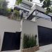 Fachada da mansão no Joá — Foto: Reprodução